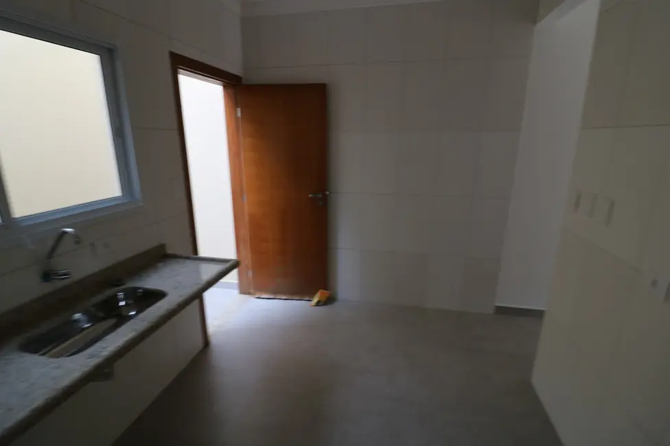 Foto 7 de Casa de Condomínio com 2 quartos à venda, 68m2 em Sítio do Campo, Praia Grande - SP