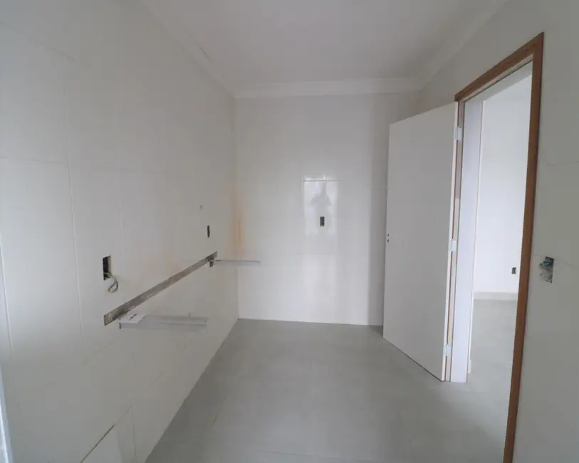 Apartamento com 2 quartos à venda, 131m2 em Canto do Forte, Praia Grande - SP - imagem 6 Foto 6 de Apartamento com 2 quartos à venda, 131m2 em Canto do Forte, Praia Grande - SP