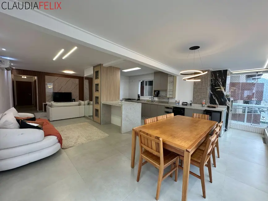 Foto 1 de Apartamento com 3 quartos à venda, 150m2 em Canto do Forte, Praia Grande - SP