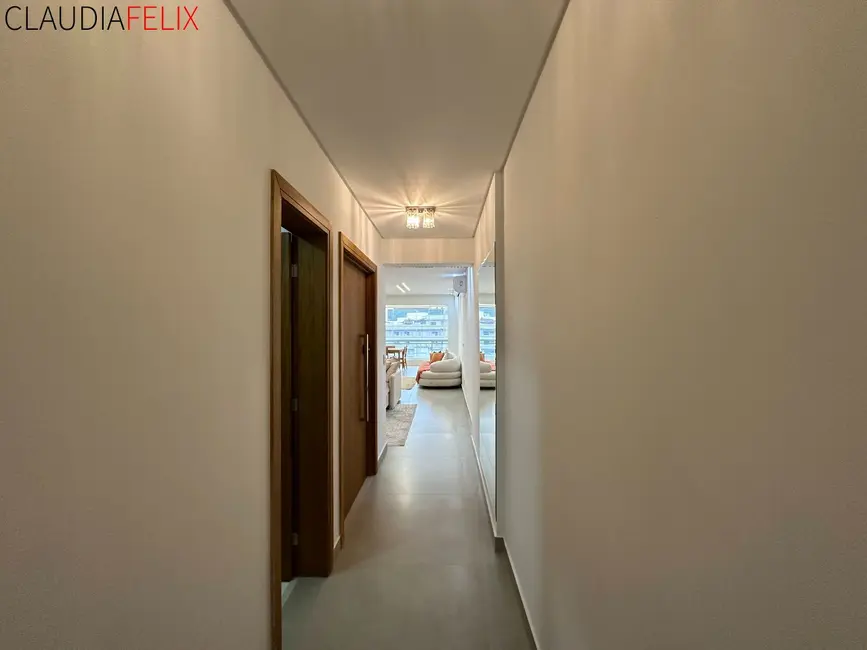 Foto 2 de Apartamento com 3 quartos à venda, 150m2 em Canto do Forte, Praia Grande - SP