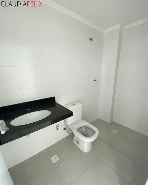 Foto 8 de Apartamento com 1 quarto à venda, 46m2 em Guilhermina, Praia Grande - SP