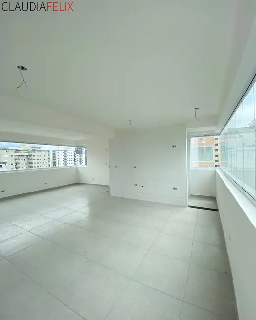 Foto 6 de Apartamento com 2 quartos à venda, 93m2 em Guilhermina, Praia Grande - SP