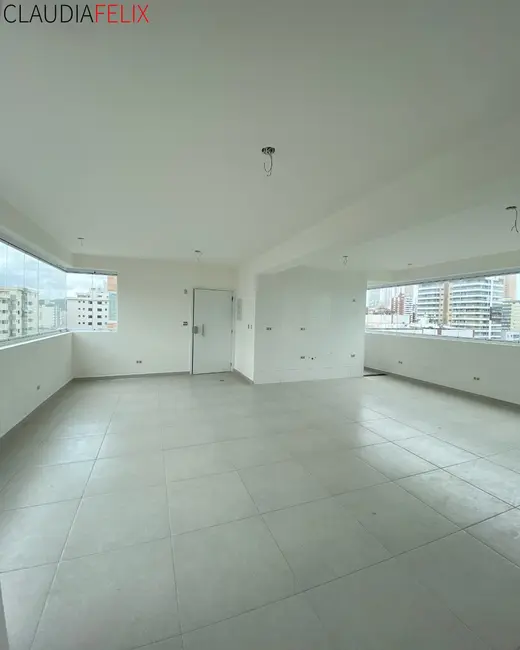 Foto 4 de Apartamento com 2 quartos à venda, 93m2 em Guilhermina, Praia Grande - SP
