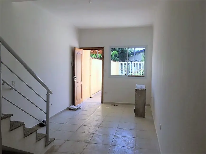 Foto 3 de Casa com 2 quartos à venda, 69m2 em Sítio do Campo, Praia Grande - SP