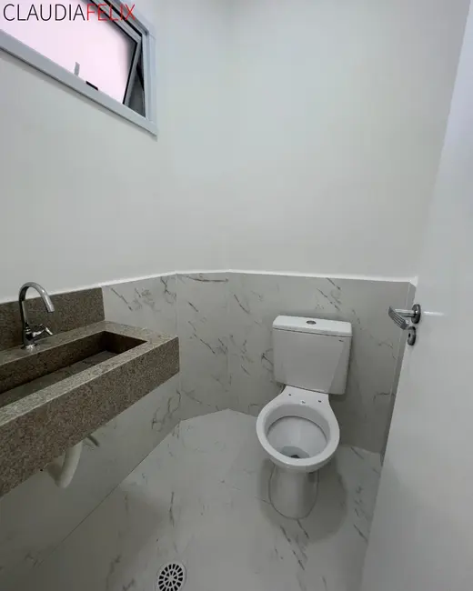 Casa com 3 quartos à venda, 120m2 em Ocian, Praia Grande - SP - imagem 6 Foto 6 de Casa com 3 quartos à venda, 120m2 em Ocian, Praia Grande - SP