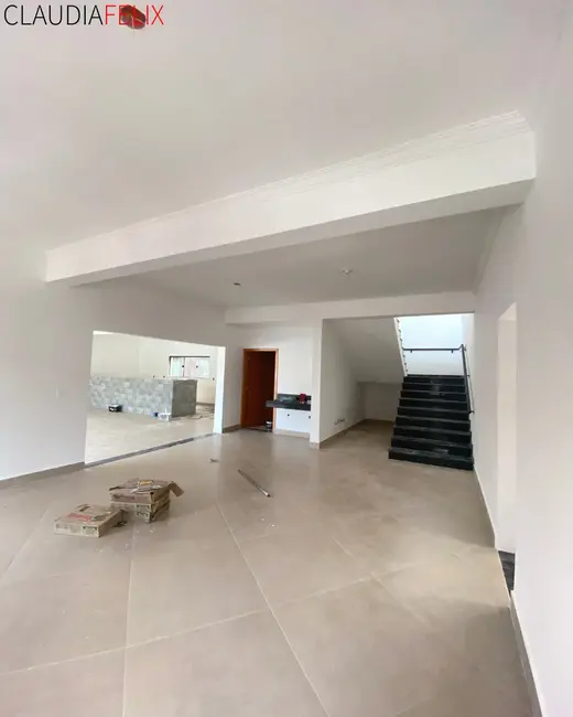 Foto 3 de Loja à venda, 385m2 em Boqueirão, Praia Grande - SP