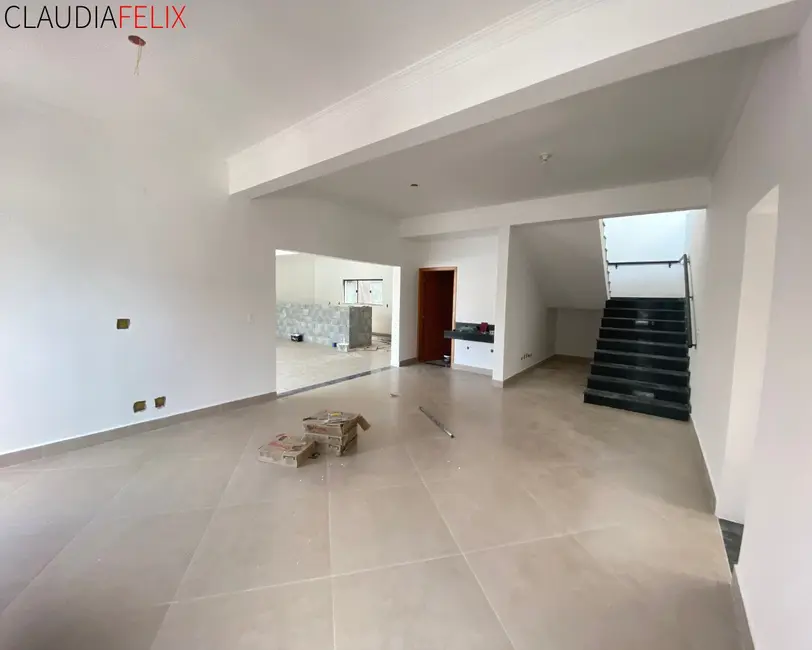 Foto 2 de Loja à venda, 385m2 em Boqueirão, Praia Grande - SP