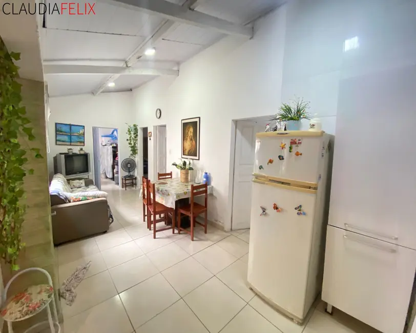 Casa com 4 quartos à venda, 79m2 em Canto do Forte, Praia Grande - SP - imagem 9 Foto 9 de Casa com 4 quartos à venda, 79m2 em Canto do Forte, Praia Grande - SP