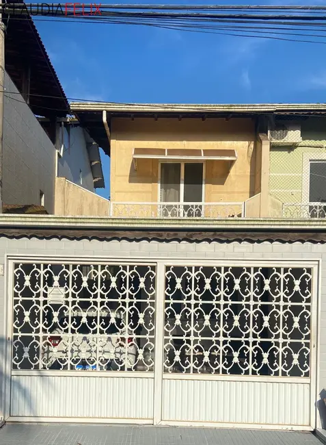 Casa com 3 quartos à venda, 119m2 em Canto do Forte, Praia Grande - SP - imagem 1 Foto 1 de Casa com 3 quartos à venda, 119m2 em Canto do Forte, Praia Grande - SP