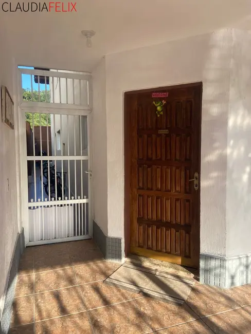 Casa com 3 quartos à venda, 119m2 em Canto do Forte, Praia Grande - SP - imagem 4 Foto 4 de Casa com 3 quartos à venda, 119m2 em Canto do Forte, Praia Grande - SP