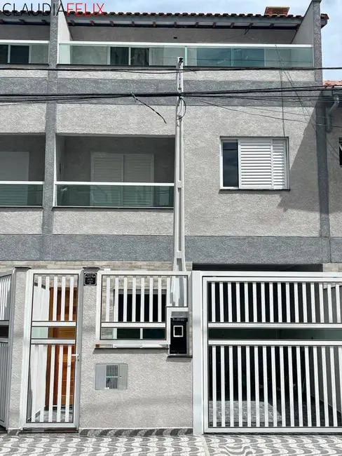 Casa com 3 quartos à venda, 80m2 em Aviação, Praia Grande - SP - imagem 2 Foto 2 de Casa com 3 quartos à venda, 80m2 em Aviação, Praia Grande - SP