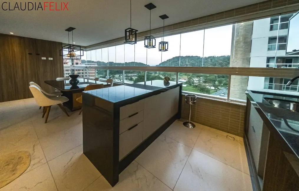 Foto 3 de Apartamento com 3 quartos à venda, 148m2 em Canto do Forte, Praia Grande - SP