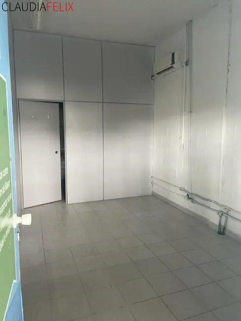 Foto 7 de Armazém / Galpão para alugar, 4144m2 em Glória, Praia Grande - SP