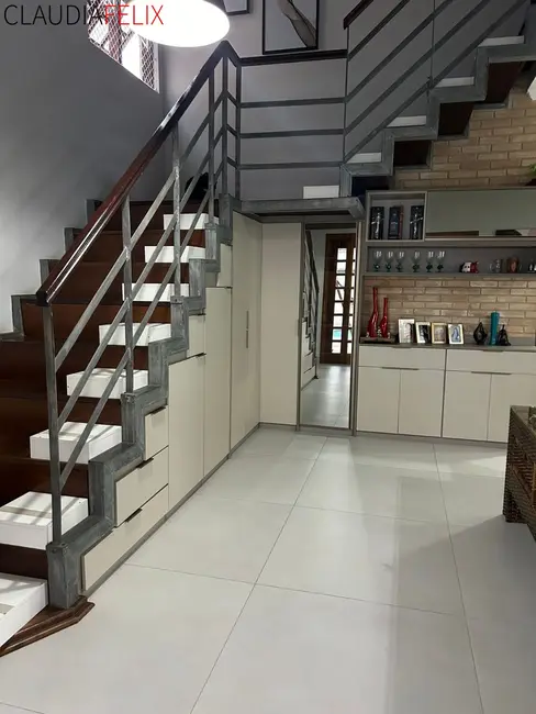 Foto 8 de Casa com 3 quartos à venda, 260m2 em Canto do Forte, Praia Grande - SP