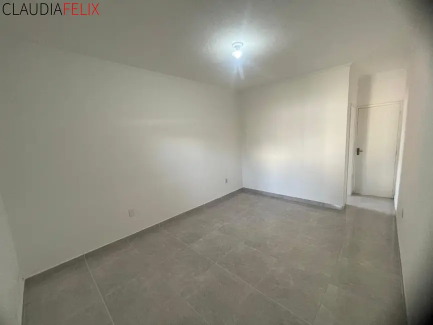 Foto 6 de Casa com 3 quartos à venda, 194m2 em Guilhermina, Praia Grande - SP