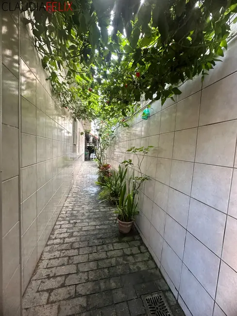 Foto 8 de Casa com 3 quartos à venda, 125m2 em Guilhermina, Praia Grande - SP