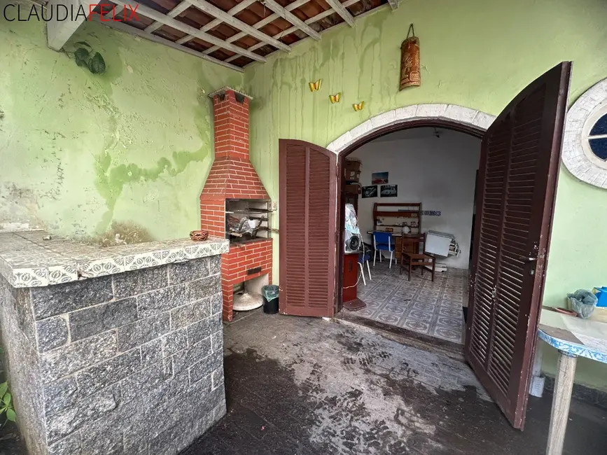 Foto 4 de Casa com 3 quartos à venda, 125m2 em Guilhermina, Praia Grande - SP