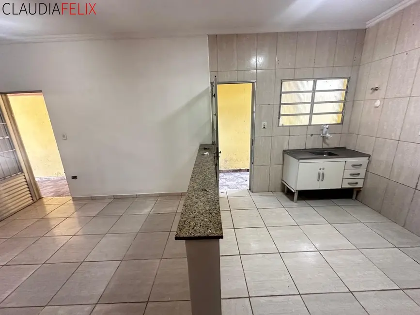 Foto 8 de Casa com 2 quartos à venda, 107m2 em Princesa, Praia Grande - SP