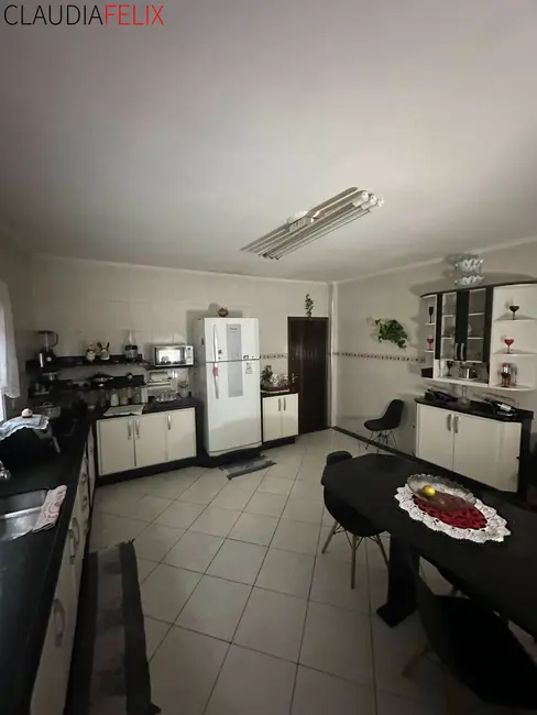 Foto 9 de Casa com 3 quartos à venda, 131m2 em Boqueirão, Praia Grande - SP