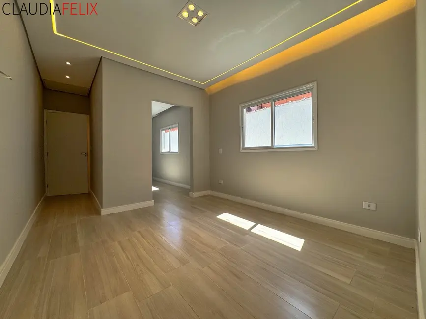 Casa com 3 quartos à venda, 102m2 em Canto do Forte, Praia Grande - SP - imagem 7 Foto 7 de Casa com 3 quartos à venda, 102m2 em Canto do Forte, Praia Grande - SP