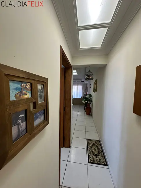 Foto 4 de Apartamento com 2 quartos para alugar, 90m2 em Guilhermina, Praia Grande - SP