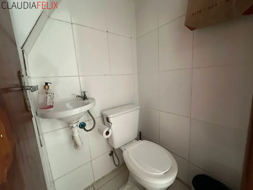 Casa com 2 quartos à venda, 68m2 em Sítio do Campo, Praia Grande - SP - imagem 4 Foto 4 de Casa com 2 quartos à venda, 68m2 em Sítio do Campo, Praia Grande - SP