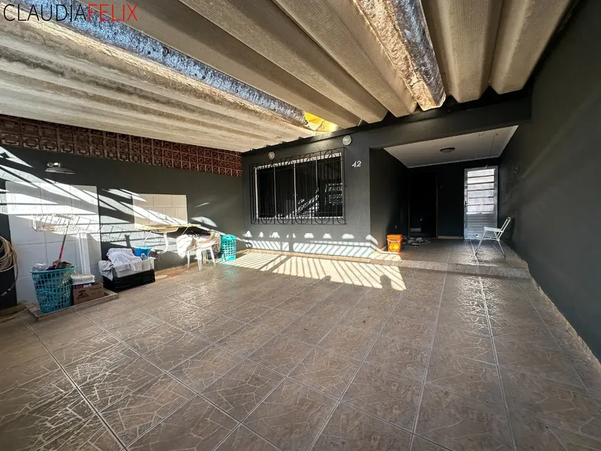 Foto 2 de Casa com 2 quartos à venda, 95m2 em Boqueirão, Praia Grande - SP