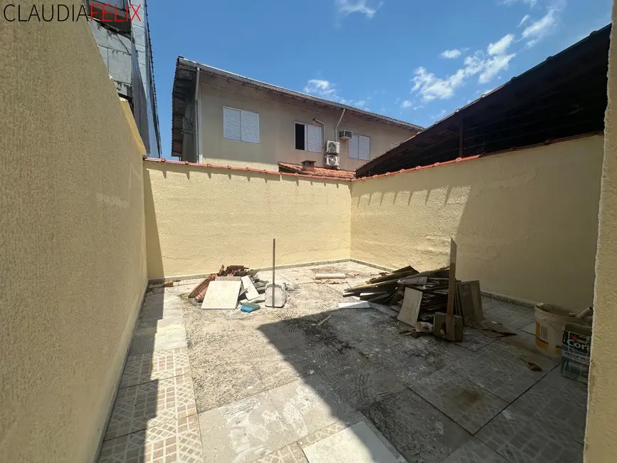 Foto 7 de Casa com 2 quartos à venda, 70m2 em Sítio do Campo, Praia Grande - SP