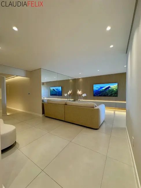 Foto 4 de Apartamento com 4 quartos à venda, 168m2 em Canto do Forte, Praia Grande - SP