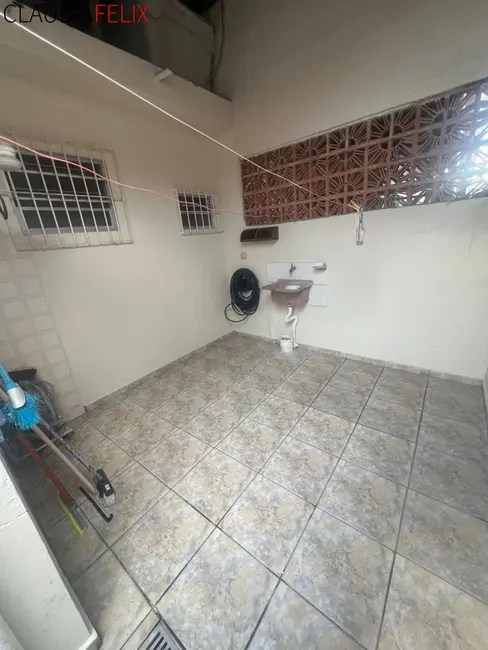 Foto 4 de Casa com 2 quartos à venda, 65m2 em Maracanã, Praia Grande - SP