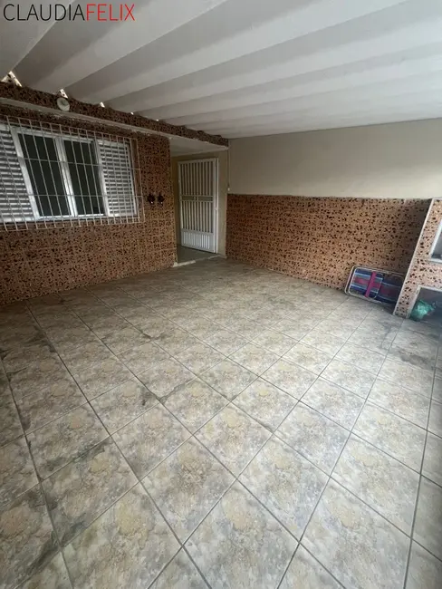 Foto 1 de Casa com 2 quartos à venda, 65m2 em Maracanã, Praia Grande - SP