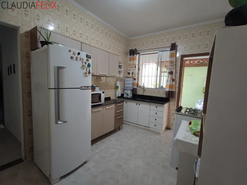 Foto 8 de Casa com 2 quartos à venda, 63m2 em Caiçara, Praia Grande - SP