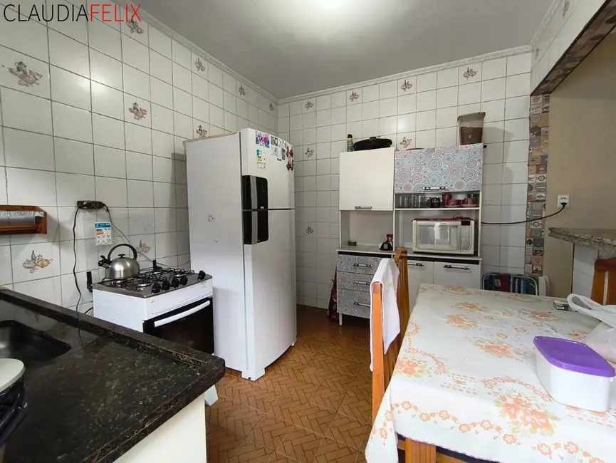 Foto 7 de Casa com 2 quartos à venda, 62m2 em Maracanã, Praia Grande - SP