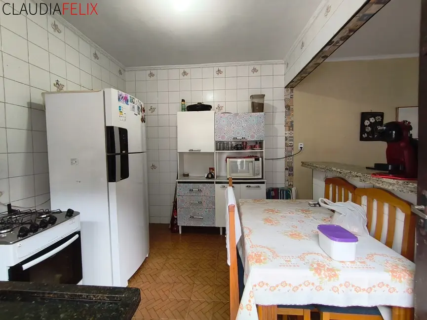 Foto 8 de Casa com 2 quartos à venda, 62m2 em Maracanã, Praia Grande - SP