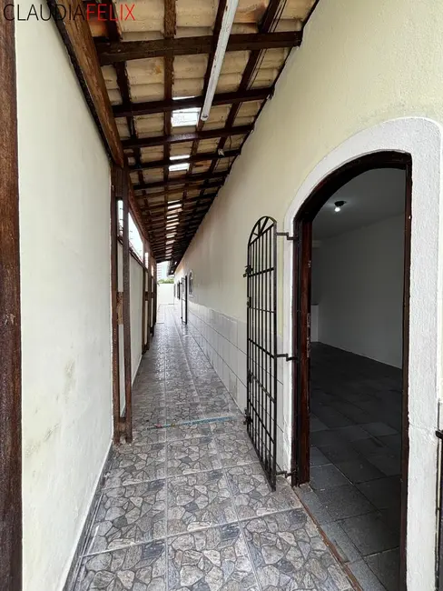 Foto 5 de Casa com 2 quartos à venda, 79m2 em Maracanã, Praia Grande - SP
