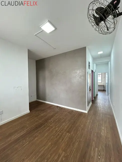 Foto 1 de Sala Comercial para alugar, 51m2 em Boqueirão, Praia Grande - SP