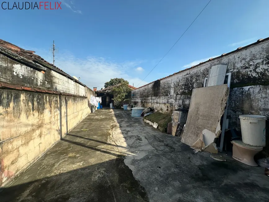 Foto 2 de Casa com 1 quarto à venda, 77m2 em Aviação, Praia Grande - SP