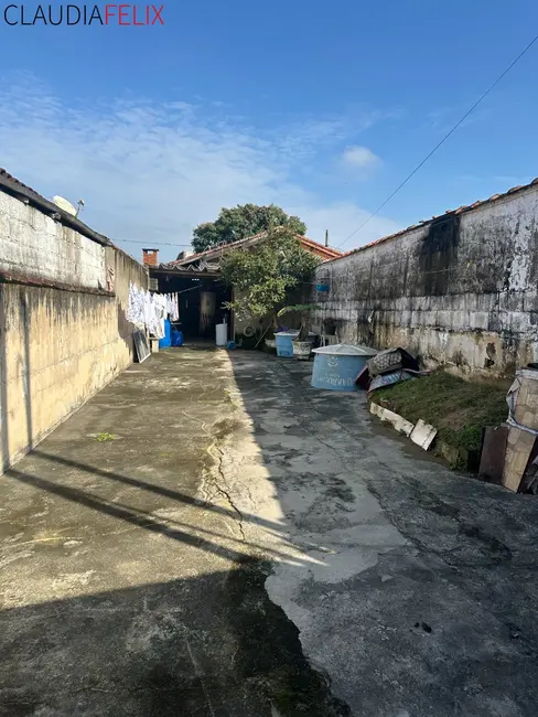 Foto 3 de Casa com 1 quarto à venda, 77m2 em Aviação, Praia Grande - SP