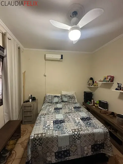 Foto 9 de Casa com 2 quartos à venda, 111m2 em Aviação, Praia Grande - SP