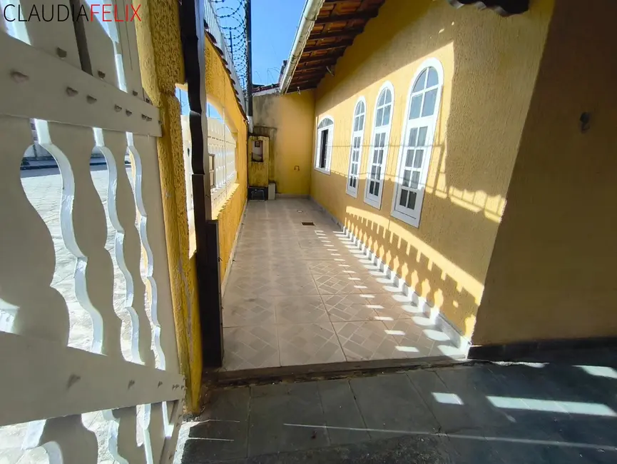 Foto 3 de Casa com 2 quartos à venda, 53m2 em Maracanã, Praia Grande - SP