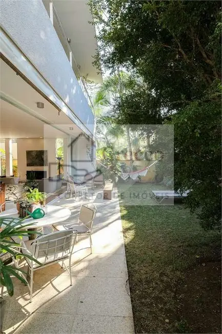 Foto 5 de Casa com 4 quartos à venda, 377m2 em Sumaré, São Paulo - SP