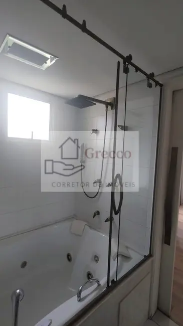 Apartamento com 3 quartos à venda, 130m2 em Perdizes, São Paulo - SP - imagem 8 Foto 8 de Apartamento com 3 quartos à venda, 130m2 em Perdizes, São Paulo - SP