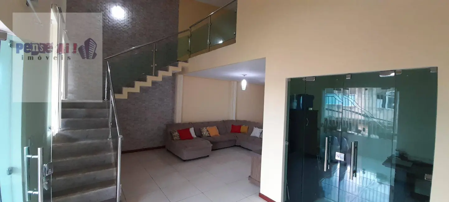 Foto 2 de Casa com 5 quartos à venda, 390m2 em Camacari - BA