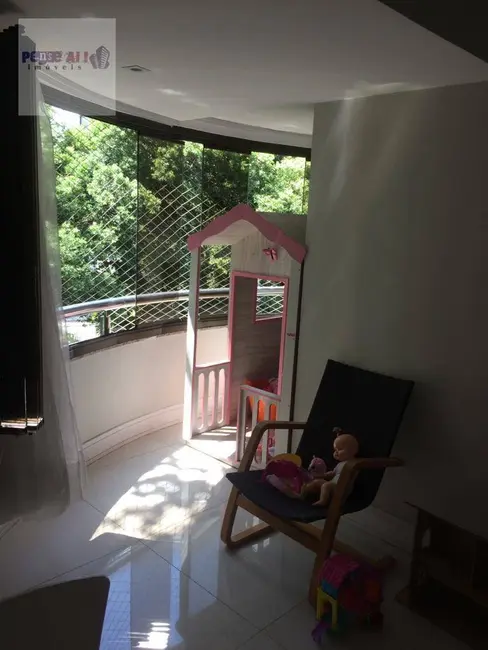 Apartamento com 3 quartos à venda, 130m2 em Vitória, Salvador - BA - imagem 7 Foto 7 de Apartamento com 3 quartos à venda, 130m2 em Vitória, Salvador - BA