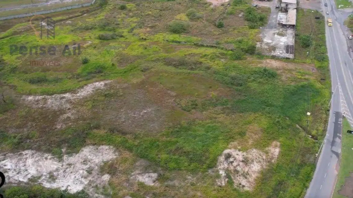 Foto 3 de Terreno / Lote à venda, 25000m2 em Camacari - BA