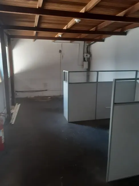 Armazém / Galpão para alugar, 500m2 em Portão, Lauro De Freitas - BA - imagem 7 Foto 7 de Armazém / Galpão para alugar, 500m2 em Portão, Lauro De Freitas - BA