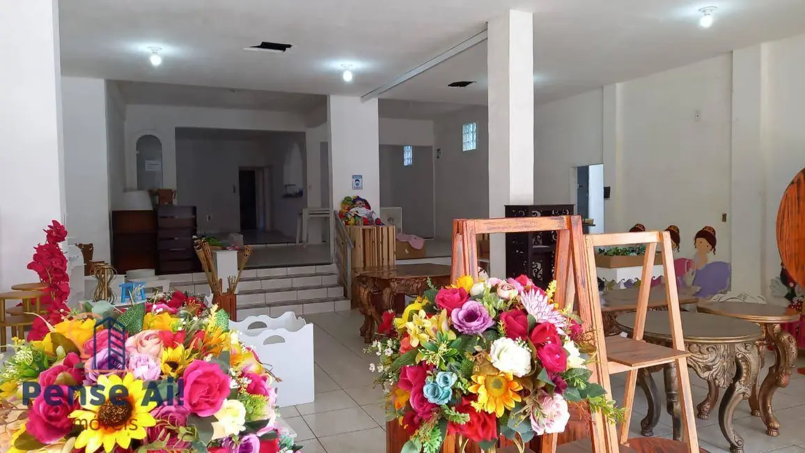 Loja à venda, 200m2 em São Cristóvão, Salvador - BA - imagem 9 Foto 9 de Loja à venda, 200m2 em São Cristóvão, Salvador - BA