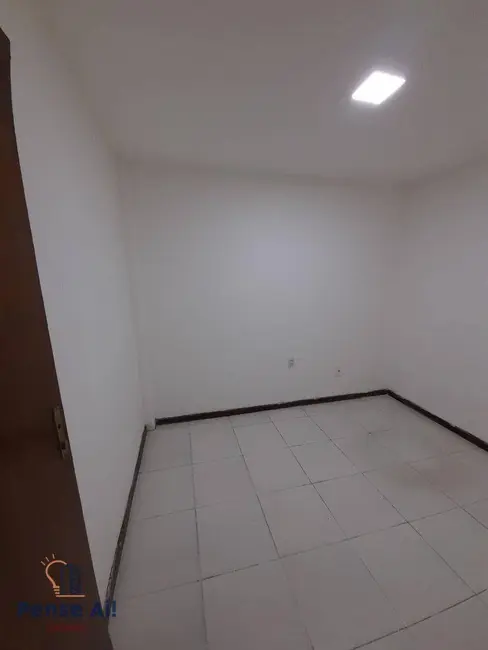 Armazém / Galpão para alugar, 200m2 em Camacari - BA - imagem 4 Foto 4 de Armazém / Galpão para alugar, 200m2 em Camacari - BA