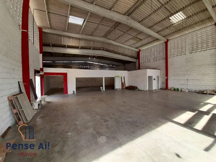 Armazém / Galpão para alugar, 400m2 em Salvador - BA - imagem 3 Foto 3 de Armazém / Galpão para alugar, 400m2 em Salvador - BA