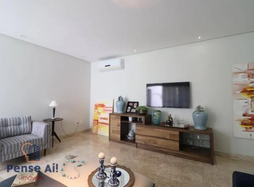 Casa de Condomínio com 5 quartos à venda, 550m2 em Patamares, Salvador - BA - imagem 9 Foto 9 de Casa de Condomínio com 5 quartos à venda, 550m2 em Patamares, Salvador - BA